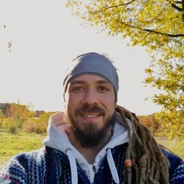 Joshua Meyers - Head behind DevSolutions